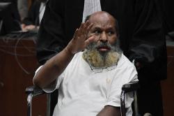 Hak Politik Lukas Enembe Dicabut 5 Tahun, Wajib Bayar Uang Pengganti Rp19,69 Miliar<
