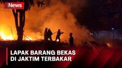 Lapak Barang Bekas di Jaktim Terbakar Hebat