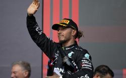 Lewis Hamilton Disebut Sudah Tak Nyaman dengan Mercedes, Ini Sebabnya