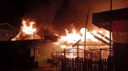 Kebakaran di Nabire, 28 Rumah Warga Ludes Dilalap Api<