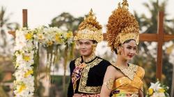 3 Jenis Pakaian Adat Bali, Ciri Khas bagi Pria dan Perempuan<