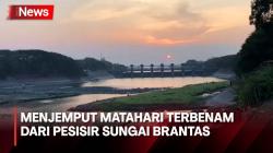 Menikmati Wisata Dadakan di Pesisir Sungai Brantas