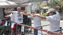Pandawa Sosialisasikan Ganjar-Mahfud ke Komunitas Permainan Tradisional Ketapel di Bandung