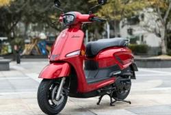 Suzuki Punya Motor Saluto Bertampang Retro, Apakah Akan Susul Burgman 125 ke Indonesia?