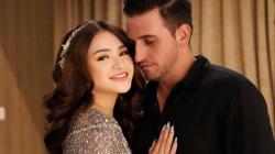 Profil dan Biodata Ladislao Camara Carranza, Bule Spanyol Tunangan Nathalie Holscher