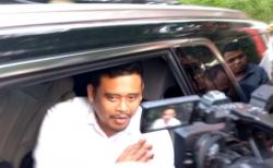 Bicara 1 Jam dengan Sekjen PDIP, Ini yang Disampaikan Bobby Nasution