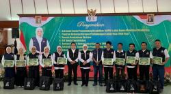 Dinsos Jatim Salurkan Bansos di Bojonegoro, Pj Bupati: Bermanfaat untuk Masyarakat