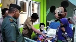 Diduga Sering Disiksa Orang Tua, Bocah di Banjar Ditemukan Warga Penuh Luka