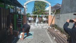  Konflik 2 RW di Sumurboto Semarang Berakhir Damai, Tembok Penutup Akses Jalan Dibongkar<