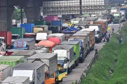 Kecam Aksi Buruh Tutup Tol Cipularang, Netizen: Kalian Zalim