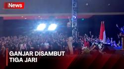 Relawan Acungkan Tiga Jari saat Sambut Ganjar Pranowo di JIExpo