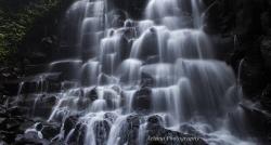 Surga Tersembunyi di Gianyar Punya Air Terjun Berundak yang Cantik dan Dianggap Suci