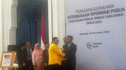 Bey Machmudin: Keterbukaan Informasi Esensial dan Fundamental dalam Good Governance