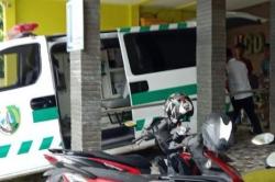 Detik-Detik Siswi SMA Negeri di Sampang Melahirkan dalam Kelas saat Ujian, Terdengar Tangisan Bayi<