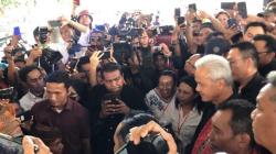 Ganjar Pranowo Diteriaki Presiden saat Tiba di Bandara El Tari Kupang<