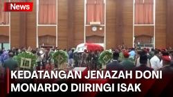  Isak Tangis Keluarga Iringi Kedatangan Jenazah Doni Monardo di Mako Kopassus