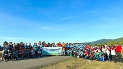 Sapu Bersih Sampah di Ujung Runway, Angkasa Pura I Ambon Kolaborasi dengan Stakeholders<