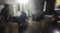 Bandung Disergap Banjir, Warga: Aya Korban Motor Palid Hiji