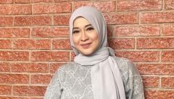 Okie Agustina Geram Ditagih Bukti Perselingkuhan Gunawan Dwi Cahyo