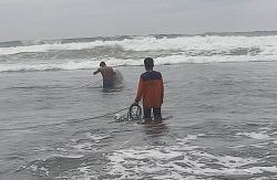 3 Wisatawan Terseret Ombak Pantai Parangtritis, 1 Hilang Tenggelam