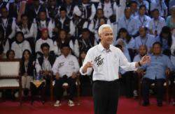 Ganjar Jawab Prabowo soal Sulitnya Masyarakat Dapat Kerja: Buka dan Beri Insentif Investasi