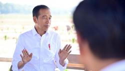 Survei IPE Ungkap Kepuasan terhadap Kinerja Jokowi Turun, karena Pencawpresan Gibran