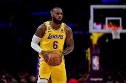 LeBron James Tinggalkan LA Lakers setelah 8 Tahun, Pindah ke Warriors?