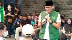 Sandiaga Uno Berikan Pelatihan Public Speaking kepada Generasi Muda di Tangerang<