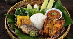4 Makanan Khas Banyuwangi yang Lezat, Wajib Cicipi Nasi Tempong Bikin Nagih 
