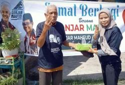 Relawan Arus Ganjar Sumut Bagikan 1.500 Nasi Kotak untuk Kaum Dhuafa di Labuhanbatu