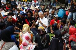 Sat-Set! Ini Tiga Strategi Kilat Ganjar Turunkan Harga Bahan Pokok