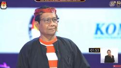 Mahfud MD Beri 'Kuliah Khusus' ke Gibran soal Proses Pembuatan Regulasi