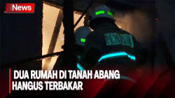 Kebakaran Hebat Landa Dua Rumah Warga di Tanah Abang 