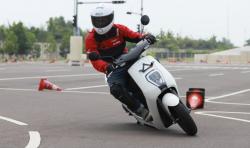 Kesan Pertama Jajal Honda EM1 e:, Motor Listrik Mungil Seharga Rp33 Juta