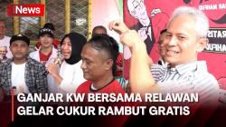 Gelar Cukur Rambut Gratis, Ganjar KW Bersama Relawan Diserbu Warga di Kwitang