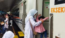Imbas Tabrakan Kereta Api di Cicalengka Bandung, Penumpang KA di Malang Waswas<