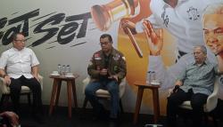 TPN Sebut Pendukung Acungkan Salam 3 Jari karena Prabowo Setuju Gagasan Ganjar
