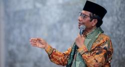 Mahfud MD Komitmen Dorong Kemajuan Pesantren dengan Bangun Universitas