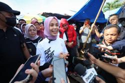 Blusukan di Lampung, Siti Atikoh Dengarkan Curhat Wiwik yang Sulit Cari Kerja
