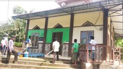 GP Nusantara dan Relawan Ganjar-Mahfud Cat Rumah Ibadah di Pringsewu