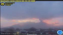 Gunung Marapi Erupsi Pagi Ini, Letusan Setinggi 1.300 Meter di Atas Puncak