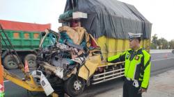 Kecelakaan di Tol Cipali Colt Diesel Tabrak Belakang Truk, Sopir Tewas Mengenaskan<
