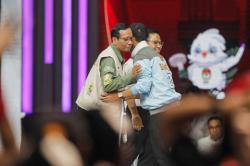 Guru Besar UB Beri Nilai 8 untuk Mahfud MD saat Debat Cawapres, Gibran 5<