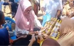 Caleg Perindo Rini Soraya Gelar Senam Sehat dan Tebus Murah Minyak Goreng di Serang