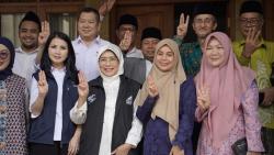 Potret HT, Atikoh hingga Kiai Musthofa Siroj Salam 3 Jari di Ponpes KHAS Kempek Cirebon