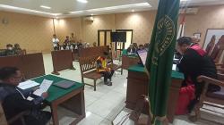 Sidang Lansia Dituduh Curi Ayam Milik Kades di Bojonegoro, Terdakwa Tolak Seluruh Dakwaan