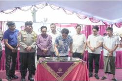 Tanda Tangani Prasasti, Bupati Badung Resmikan Penataan Kawasan Pantai Jimbaran