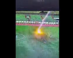 Ini Sosok Pemain Bola yang Tewas Tersambar Petir di Stadion Siliwangi Bandung<
