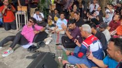 Momen Ganjar Nonton hingga Nyanyi Bareng Slank di Taman Budaya Raden Saleh Semarang