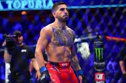 Hasil UFC 298: Topuria Jadi Juara Baru Kelas Bulu Usai Hajar Volkanovski Sampai KO